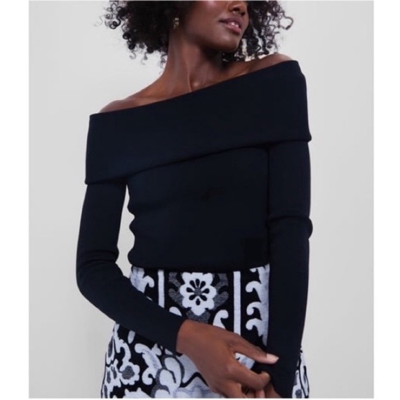 HYACINTH HOUSEBlack Knit Off-The-Shoulder Adrianna Top